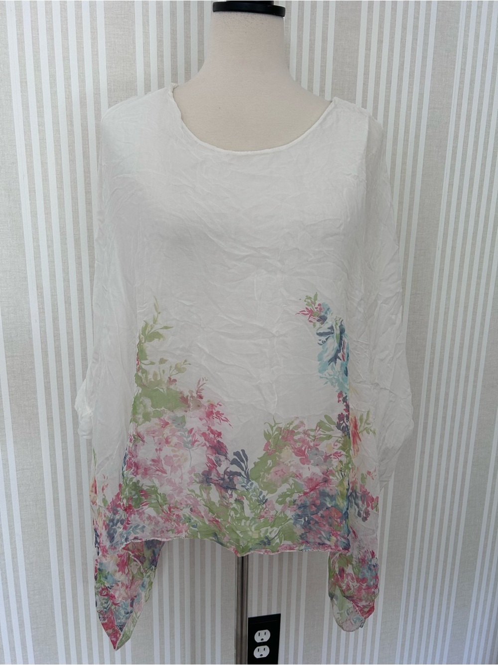 Elena Baldi Women's 100% Silk Caftan Floral Sheer Pullover Blouse Size Large NWT - Picture 3 of 11